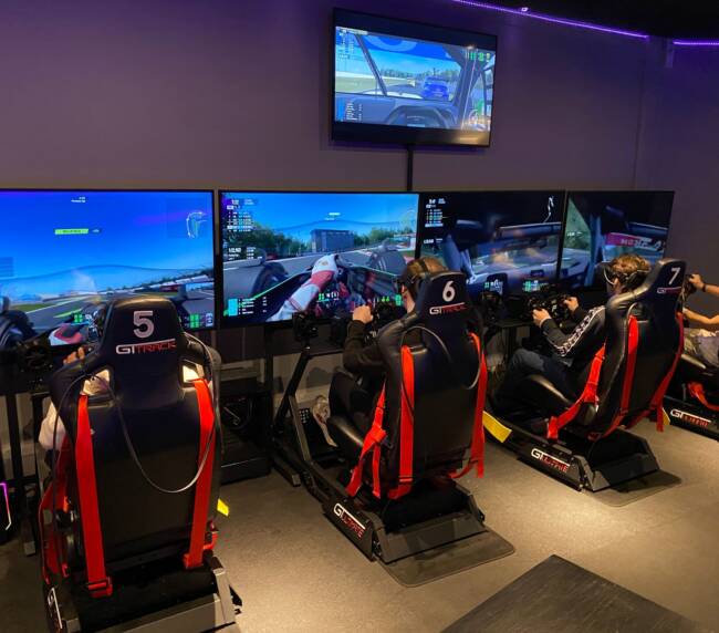 VR Racing and eSports Gaming Centre